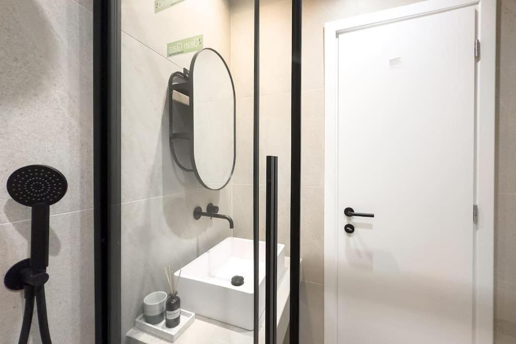 Apartment Athenian Luxe & Cozy *