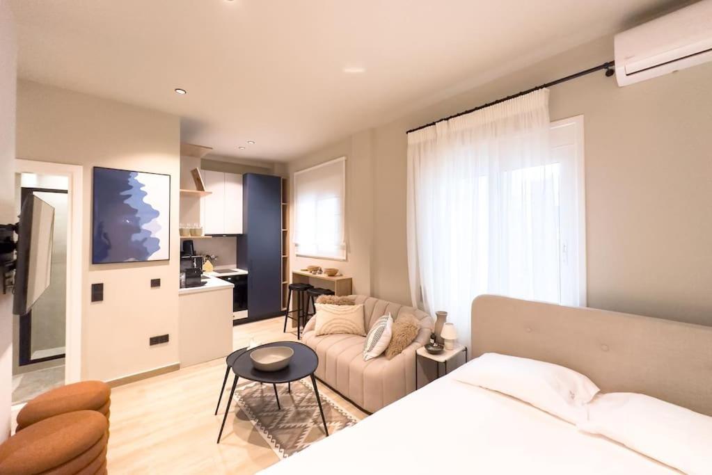 Athenian Luxe & Cozy * Athens