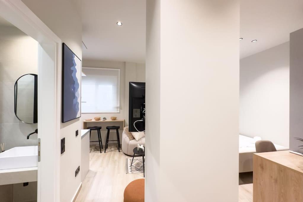 Athenian Luxe & Cozy Apartment Athens
